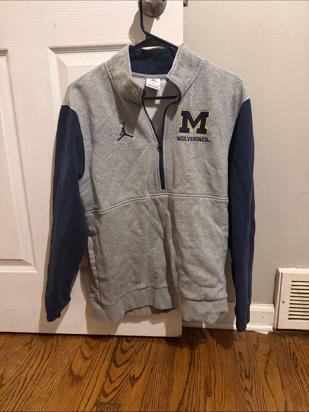 University of Michigan Men’s Gray and Navy Wolverines Quarter-Zip Pullover
